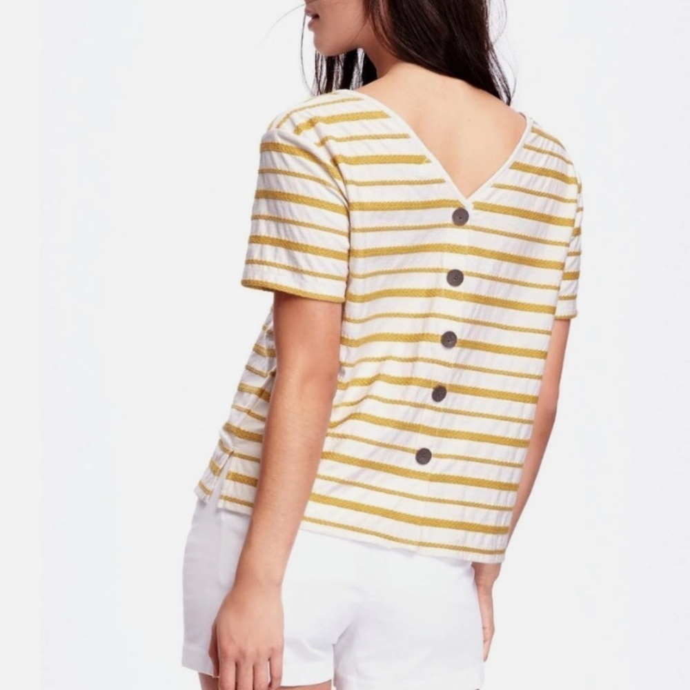 Old Navy Embroidered Striped Button Back Knit Top Yellow Cream Tee - Picture 1 of 6